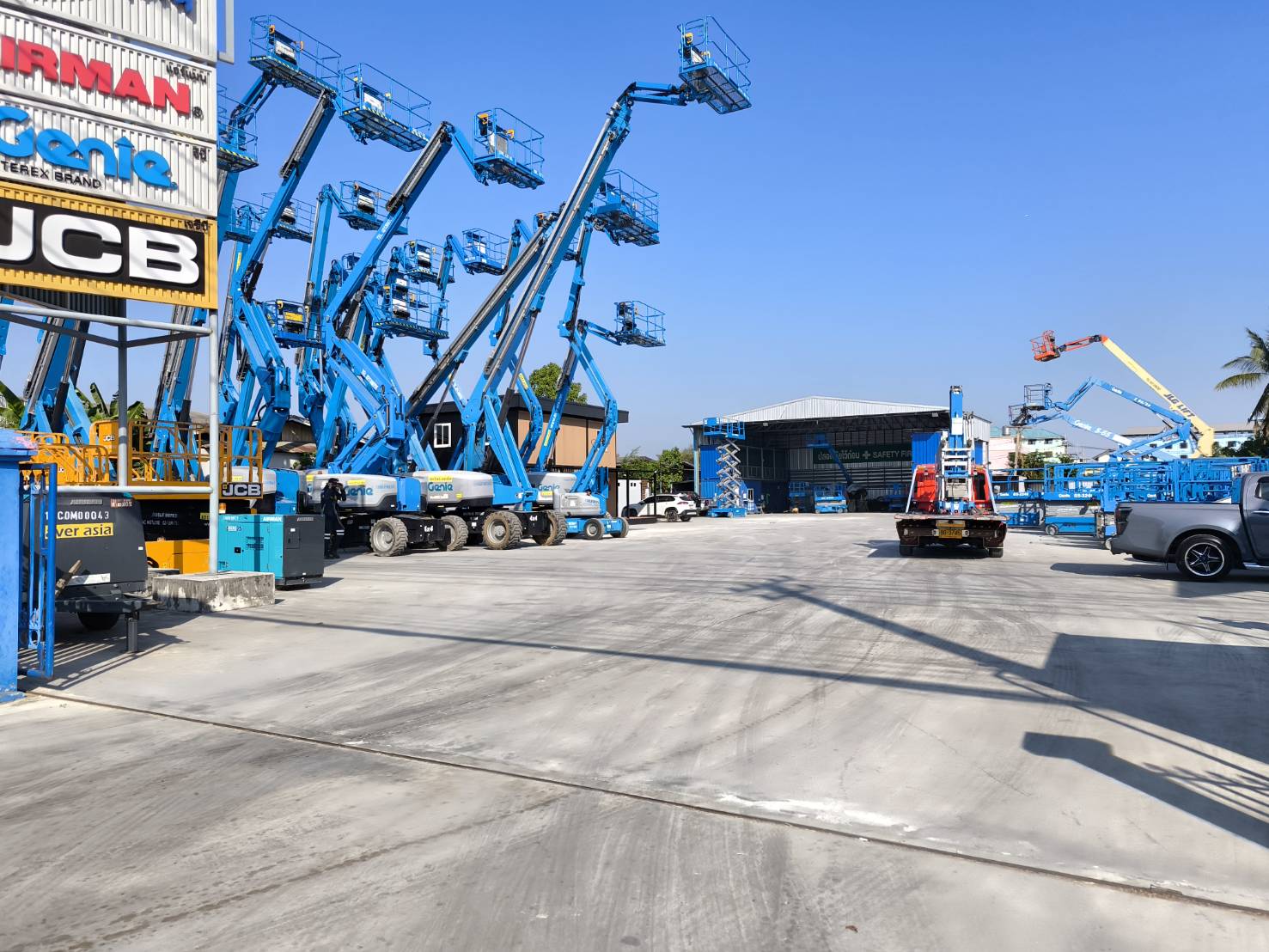 Aver Asia Thailand – ลานคอนกรีต 3,500 ตร.ม. + Workshop Container